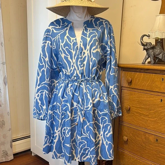 blue and white h&m dress Smocked Cotton adjustable shoulder straps Women's White/blue patterned Viscose Shirt